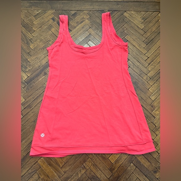 Lululemon tank top - Picture 2 of 2